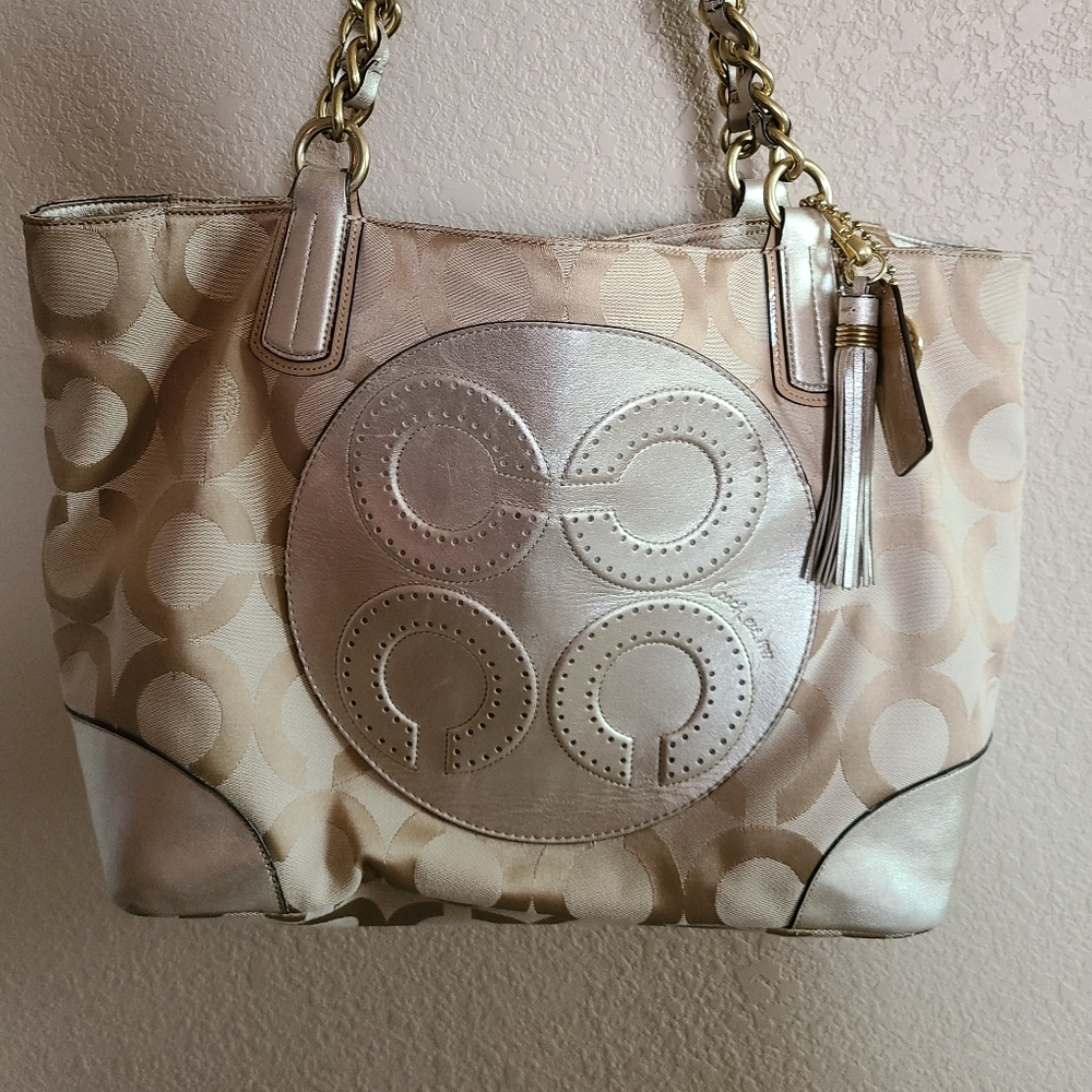 Coach tote